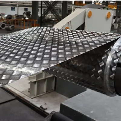 Produksi pabrik video pelat kotak -kotak aluminium